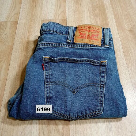 Levis‎ 505 Jeans Mens 38x34 Straight Leg Denim Cotton Medium Wash American - Picture 8 of 12